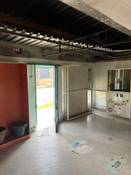 Farmácia pronta a ser reativada