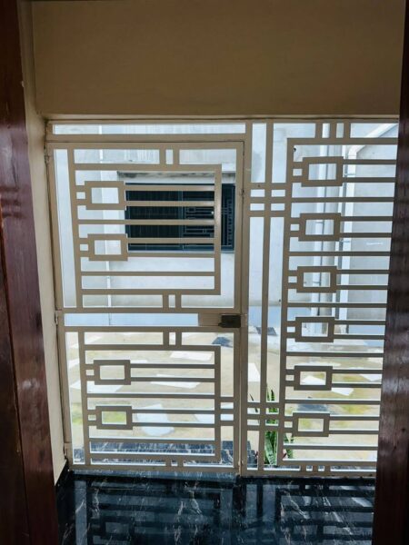 CASA LUXUOSA PARA ALUGAR - CHIMOIO