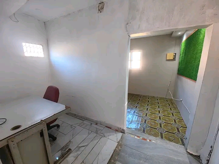ARRENDA-SE MORADIA TIPO 1 EM MALHAZINE – PARAGEM DE MACHIMBOMBO