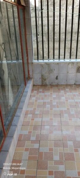 A renda se esta casa T 3 n bairro de trevo casa branca Matola