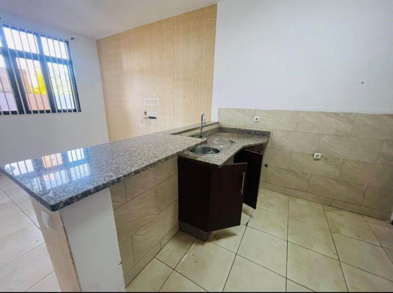 ARRENDA-SE CASA TIPO 2 COBERTURA PLACA EM MAGOANINE CMC - BAR DOS AMIGOS