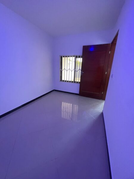ARRENDA-SE CASA TIPO3 INDEPENDENTE BAIRRO DA T3