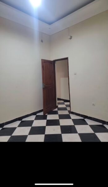 ARRENDA-SE FLAT TIPO 1 COMPLETA