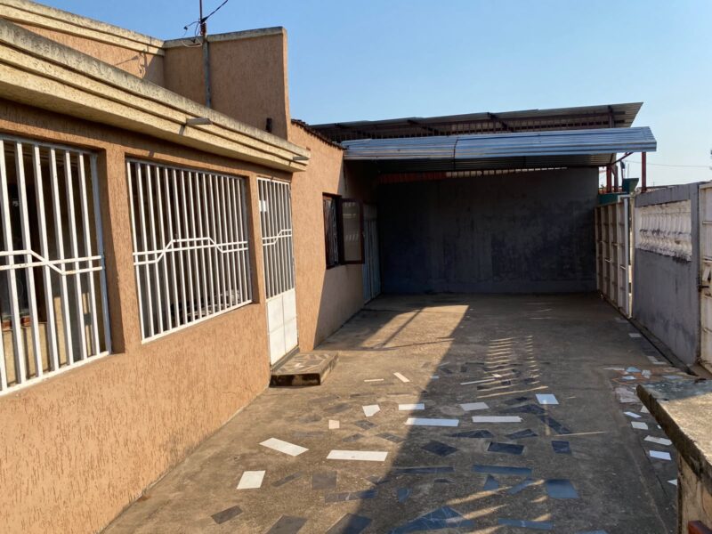 Casa a venda em Khongolote
