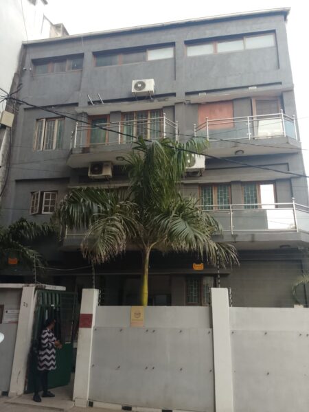 🏢 TRIPLEX À VENDA OU ARRENDAMENTO – MALANGA, MAPUTO