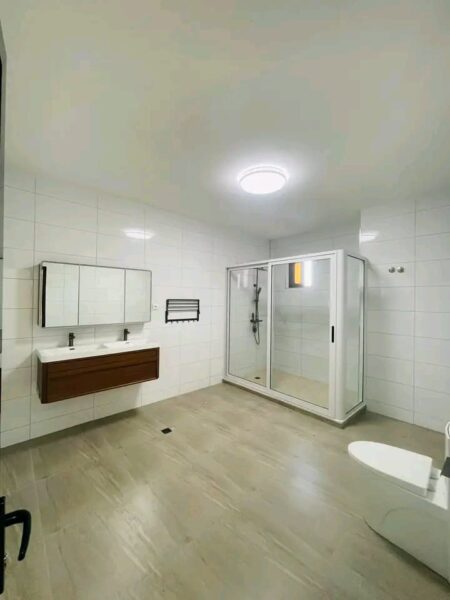 Vende- se linda moradia duplex tipo 6 -na Costa do sol Mapulene* ☎️CALL/WHATSAPP