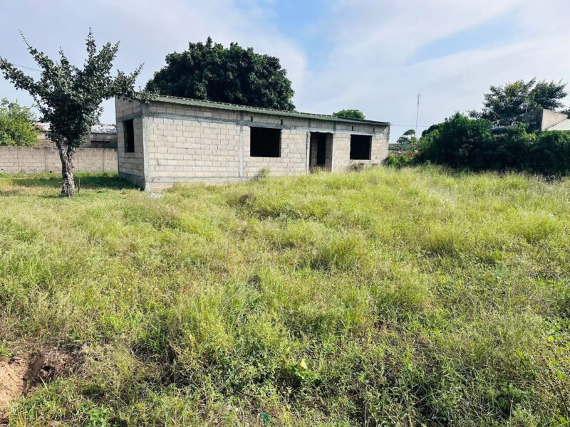 Casa T1 A venda