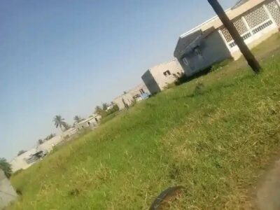 VENDE-SE TERRENO 🏠