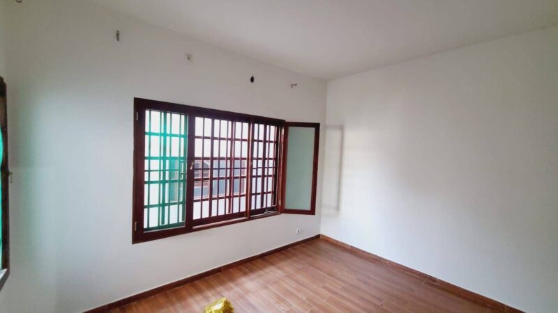 🏡 ARRENDA-SE CASA T2 – MAHOTAS (ROMÃO)