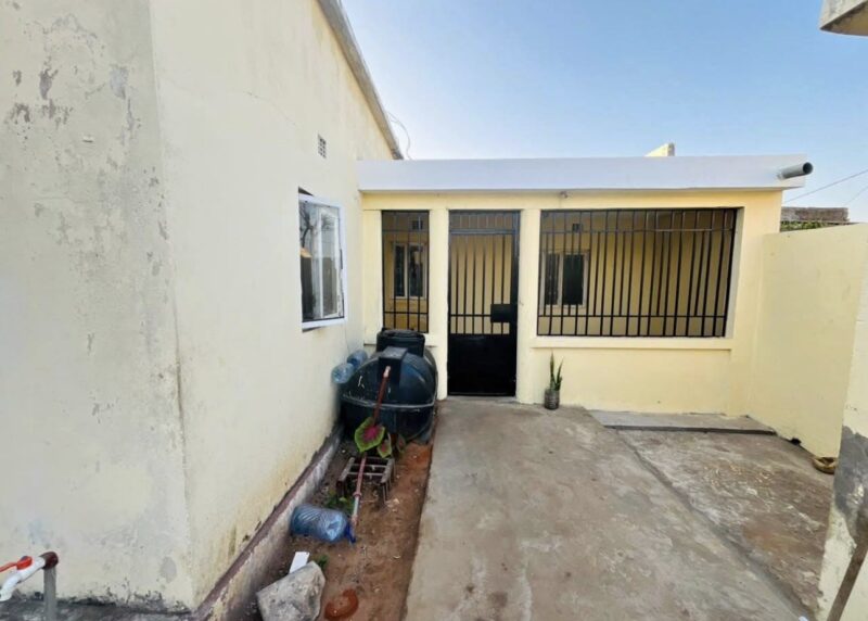 ARRENDAR EXCELENTE CASA TIPO 2