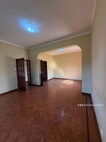 ARRENDA-SE EXCELENTE MORADIA TIPO-3 COM ANEXO INDEPENDENTE PRONTA HABITAR