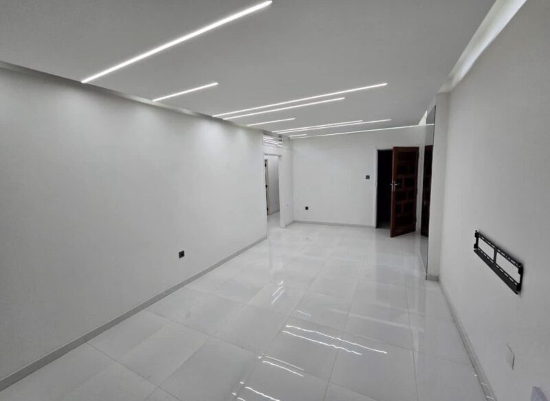 🏢 VENDE-SE APARTAMENTO T2 – AV. EDUARDO MONDLANE