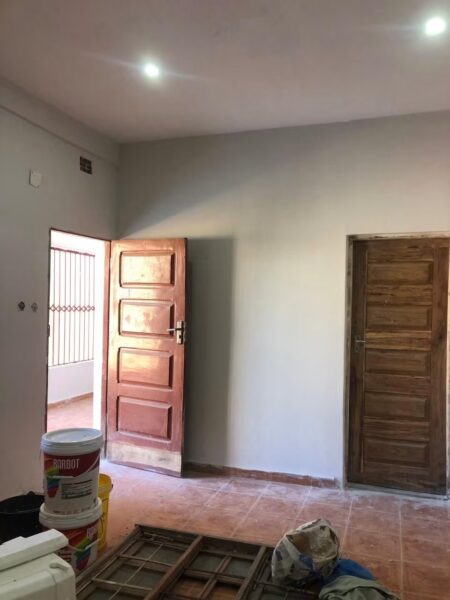 ARRENDA se casa T1 no bairro choupal