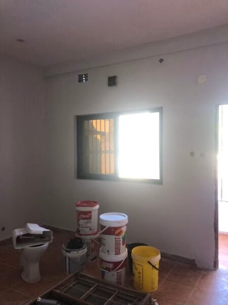 ARRENDA se casa T1 no bairro choupal