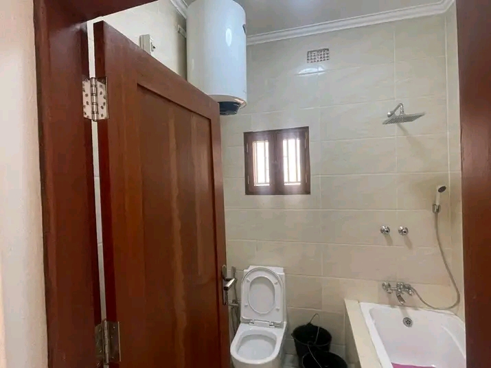 Arrenda -se excelente Casa T2