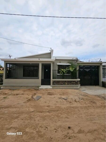 Arrenda-se Belíssima casa T3