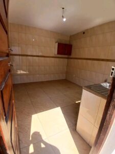 ARRENDO CASA TIPO 0