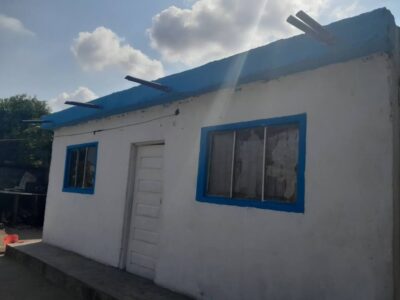 Arrenda-se esta dependência do tp1 localizada no bairro de zimpeto na paragem Coqueiros a 1 minuto da paragem por apenas 3500 meticais fixos