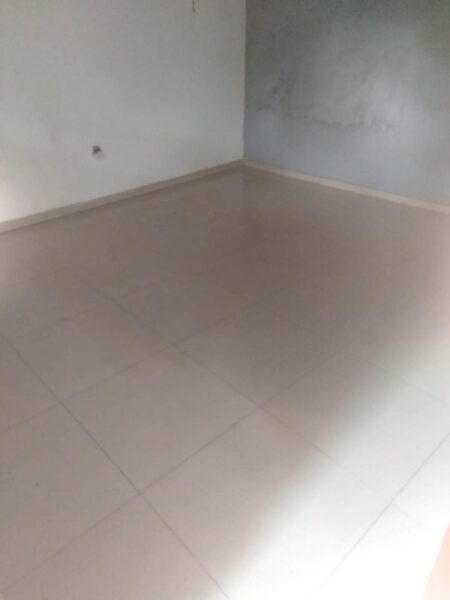 Arrenda se casa tip2