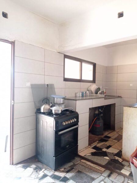 🏠 ARRENDA-SE | CASA T2 COM AVIÁRIO