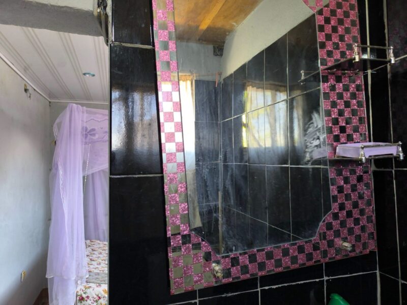 Disponivel Uma casa de aluguel (MOBILIADA)no bairro...