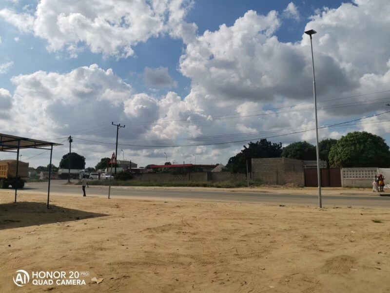Terreno (a venda)