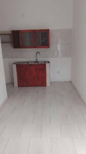 🏠 ARRENDA-SE MORADIA TIPO 1 NO CONDOMÍNIO - LAULANE 📍