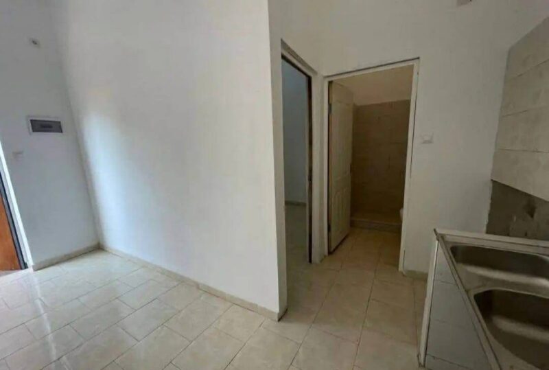 🏠 ARRENDA-SE MORADIA TIPO 1 NO CONDOMÍNIO - LAULANE 📍