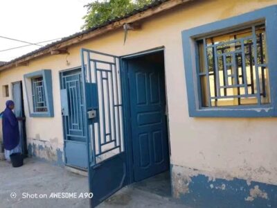 Nampula/Cidade Arrenda-se esta casa Tip1 Localização posto administrativo de namutequeliua