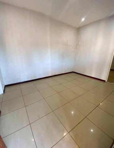 🏡 ARRENDA-SE BELÍSSIMA CASA T2 INDEPENDENTE – ALTO-MAÉ