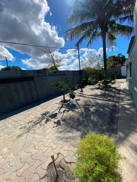 🏡 *ARRENDA-SE QUARTO ORGANIZADO BRO* 🏡