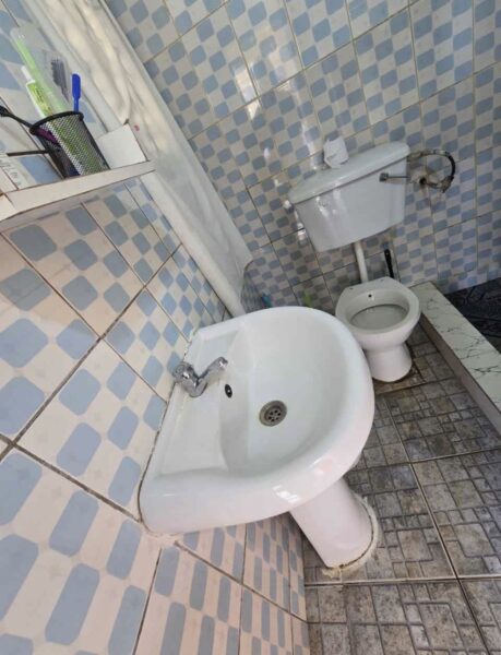 Paga só 1 mês de ✍️Arrendo casa tipo zero enorme em laulane fipag