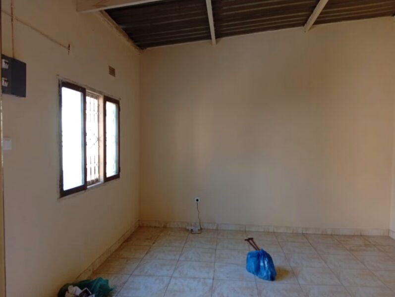 🏠 ARRENDA-SE CASA TIPO 1 NO BAIRRO DE MALHAZINE | CONDOMÍNIO DE DUAS CASAS ENTRE INQUILINOS.