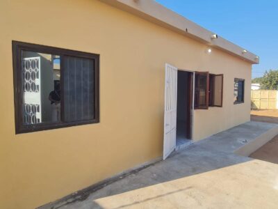 ARRENDA-SE CASA T2 – GUAVA