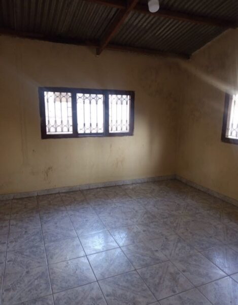 🏡 ARRENDA-SE CASA TIPO 3 – LAULANE 🔑