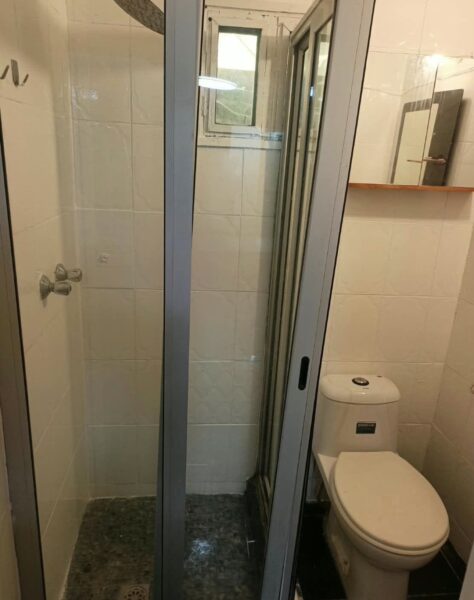 Arrenda-se Dependência T0 Localização: Museu, Clube dos Empresários Próximo às Bombas da Engen Numa Praceta - Quarto - Cozinha Open Space - WC interna, moderna - Climatizada - Segurança 24h Valor: 16 Mil MTS Entrada 3 Meses adiantados Contac