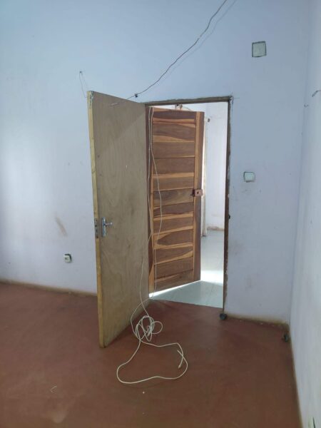 Arenda-se tipo 2 cozinha dentro