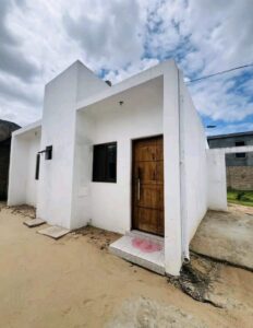 🏡Arrenda-se uma casa tipo 1 placa no bairro de zimpeto-matendene próximo mesquita/ Vila olímpica dentro de um condomínio seguro