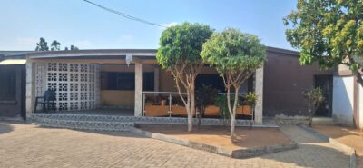 ⚖️🏃🏾ARRENDA-SE ESSA CASA TIPO 3 COM TETO FALSO EM TODA CASA TOTALMENTE INDEPENDENTE