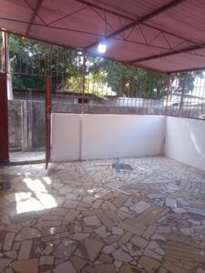 ARRENDA-SE DEPENDÊNCIA T-1 NO BAIRRO DA MALHANGALENE: PRÓXIMO AO CONSULTÓRIO LANGA.