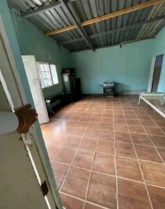 🏡 ARRENDA-SE T2 CHOUPAL