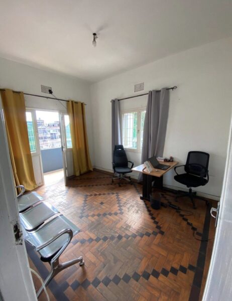 ▶️Vende-se Apartamento T3 , 2Andar , Na Malanga , Av. Rio Tembe próximo a ( Escola Anglicana ).