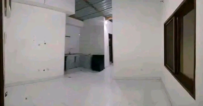 ARRENDA-se casa tipo 1