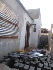 VENDE-SE ESTÁ CASA TIPO-2