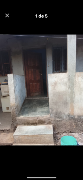 aluga está casa localizada na cidade de chimoio