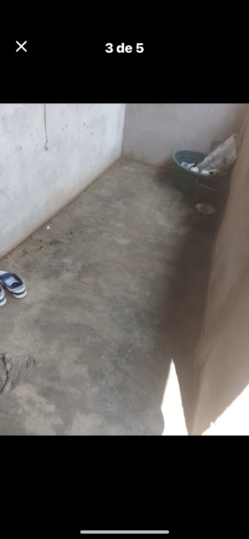 aluga está casa localizada na cidade de chimoio