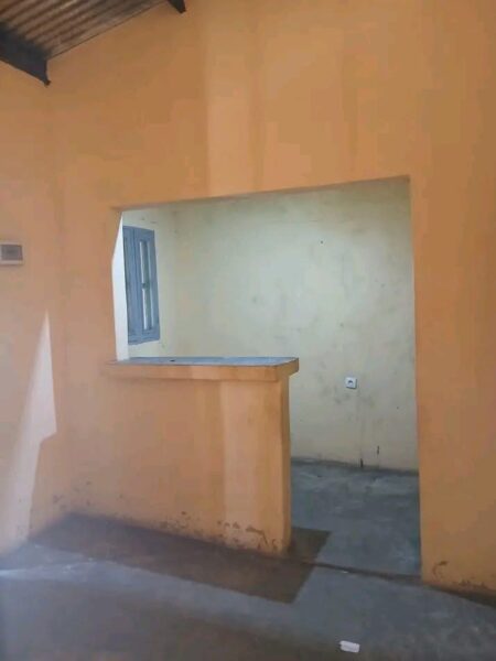 Arrenda-se esta casa tipo1
