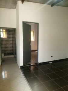 🏠 ARRENDA-SE CASA TIPO2 INDEPENDENTE