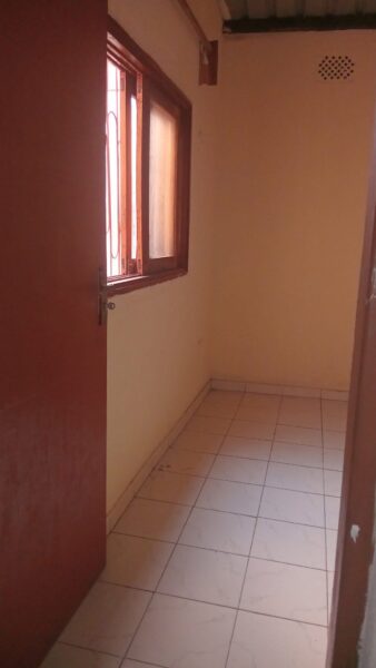 Disponivel quartos de aluguel no bairro cualane ,Nas proximidade de UP)
