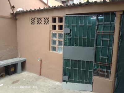 ARRENDA SE CASA T2 NO BAIRRO BAGAMOYO